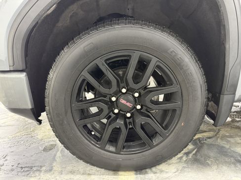 Used 2021 GMC Sierra 1500 Elevation image 16