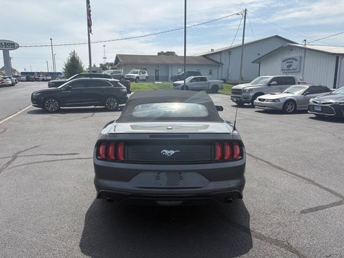 Used 2022 Ford Mustang Premium RWD image 8