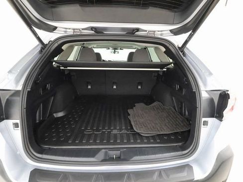 Used 2023 Subaru Outback Premium image 13