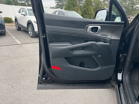 Used 2022 Kia Sorento SX image 26