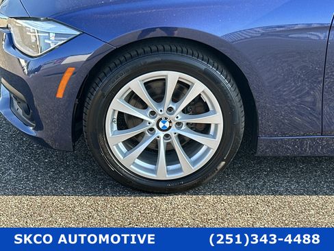 Used 2018 BMW 320i Sedan image 9