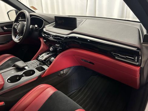 Used 2022 Acura MDX A-Spec image 25