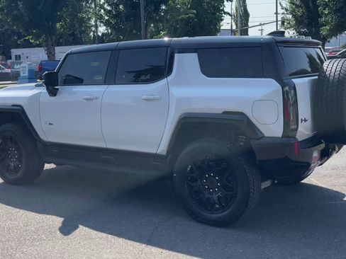 New 2026 GMC Hummer EV SUV image 73