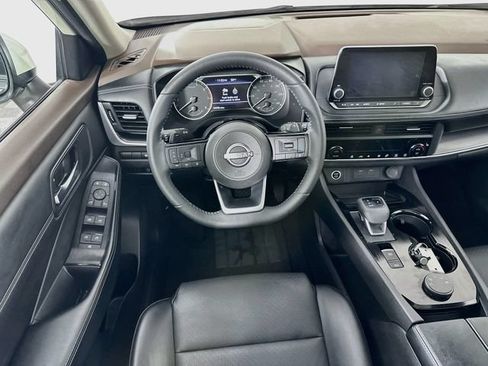 Used 2023 Nissan Rogue SV w/ SV Premium B Package AWD/4WD image 11