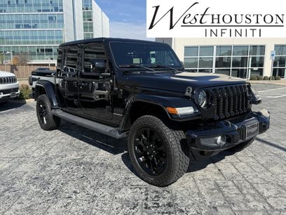 Used 2023 Jeep Gladiator Overland