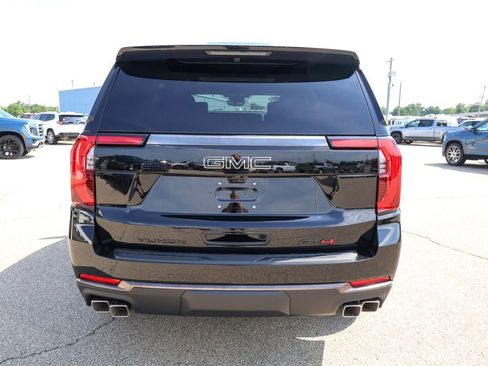 New 2026 GMC Yukon AT4 Ultimate AWD/4WD image 4