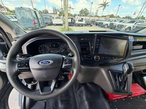 Used 2021 Ford Transit 350 178 DRW RWD image 13