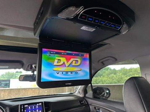 Certified 2018 Honda Pilot EX-L image 14