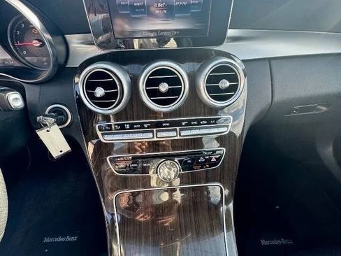 Used 2017 Mercedes-Benz C 300 C 300 4MATIC Sedan 4D image 10