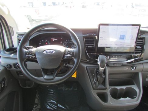 Used 2024 Ford Transit 350 XLT RWD image 19