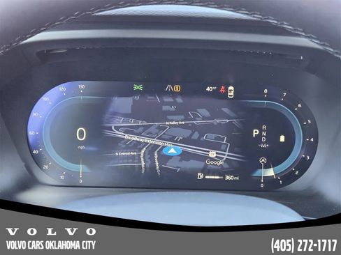 Used 2025 Volvo XC40 B5 Core w/ Protection Package Premier image 11