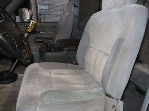 Used 1997 Dodge Ram 2500 Truck 2WD Club Cab image 20