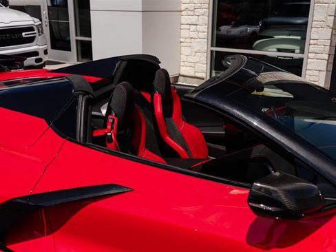 Used 2023 Chevrolet Corvette Stingray Premium Conv w/ Z51 Performance Package RWD image 34