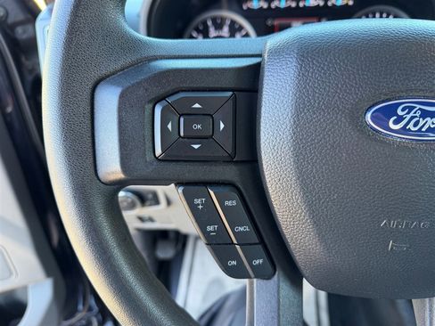 Used 2022 Ford F350 XLT w/ XLT Premium Package image 29