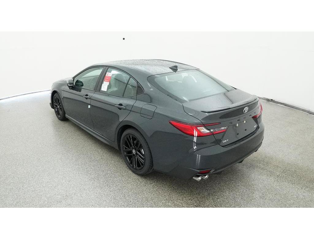 Used 2025 Toyota Camry SE FWD image 6