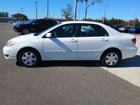 Used 2006 Toyota Corolla CE image 8