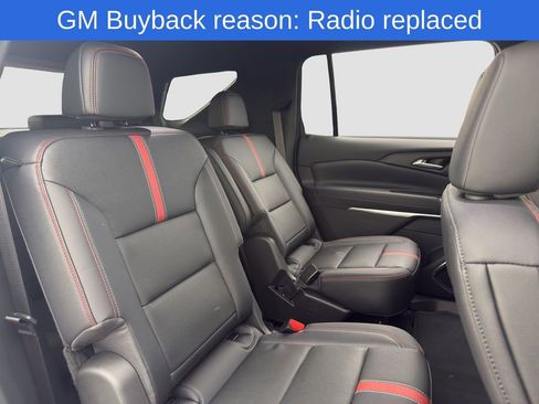 Used 2026 Chevrolet Traverse RS FWD image 18