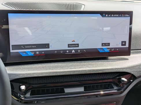New 2026 BMW 330i Sedan w/ Premium Package RWD image 23