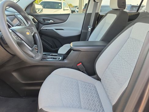 Used 2022 Chevrolet Equinox LT FWD image 15
