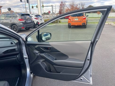 Certified 2024 Subaru Crosstrek 2.0i Premium image 38