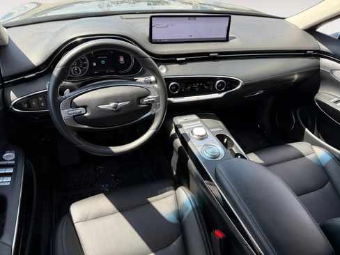 Used 2025 Genesis GV70 2.5T AWD/4WD image 15