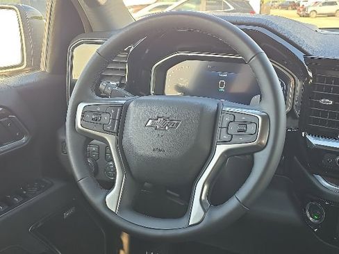 Used 2026 Chevrolet Silverado 1500 RST AWD/4WD image 38