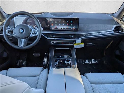 New 2026 BMW X7 xDrive40i image 15