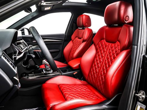 Used 2023 Audi SQ5 Premium Plus w/ Premium Plus Package image 18