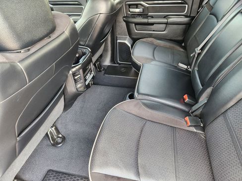 Used 2022 RAM 2500 Laramie w/ Night Edition image 44