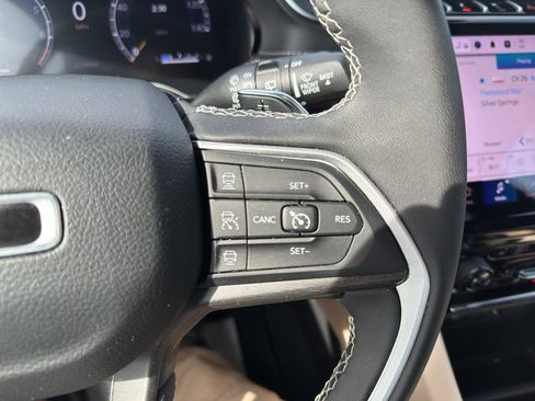 Used 2024 Jeep Grand Cherokee L Limited w/ Trailer Tow Package image 13