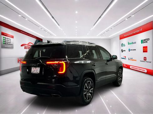Used 2021 GMC Acadia SLT w/ Elevation Edition image 8