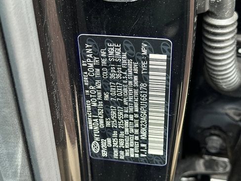 Used 2023 Hyundai Kona SE image 33