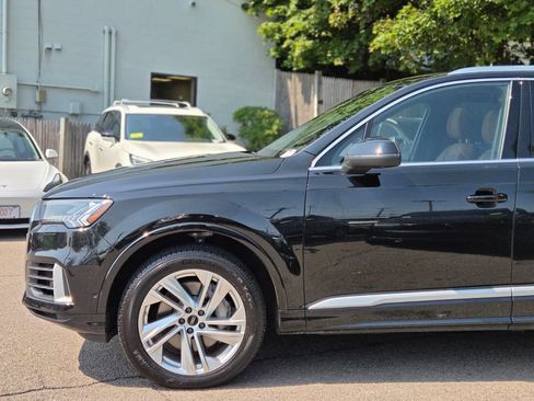 Used 2023 Audi Q7 3.0T Premium w/ Convenience Package AWD/4WD image 9