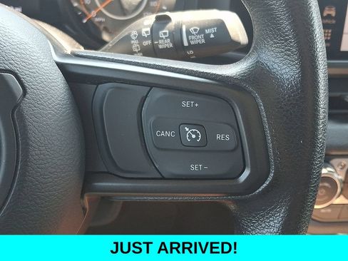 Used 2025 Jeep Wrangler Unlimited Sport AWD/4WD image 21