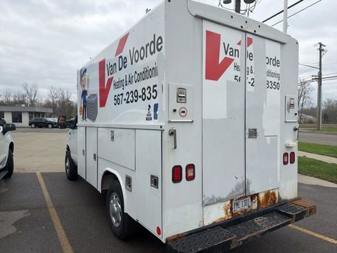 Used 2012 Ford E-350 and Econoline 350 Super Duty w/ PWR Locks & Windows Group image 4