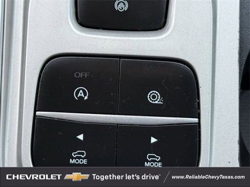 Used 2021 Ford Explorer XLT w/ Equipment Group 202A image 19