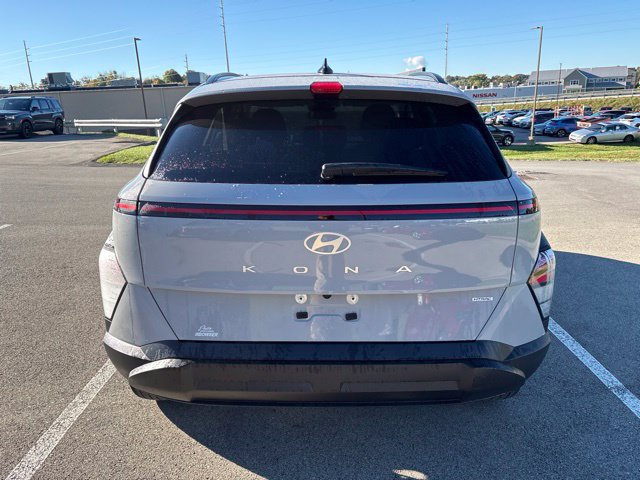 Certified 2024 Hyundai Kona SEL w/ Convenience Package AWD/4WD image 4