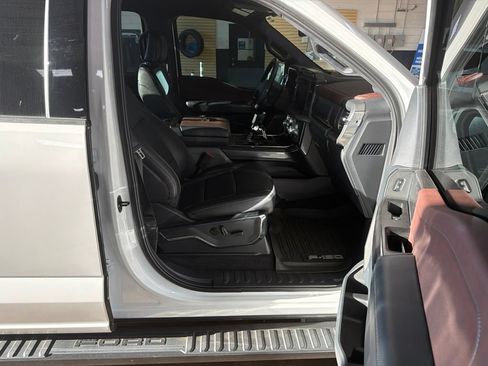 Used 2023 Ford F150 Lariat w/ Max Trailer Tow Package AWD/4WD image 5