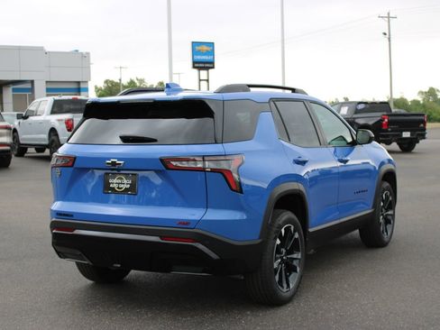 New 2026 Chevrolet Equinox RS FWD image 9