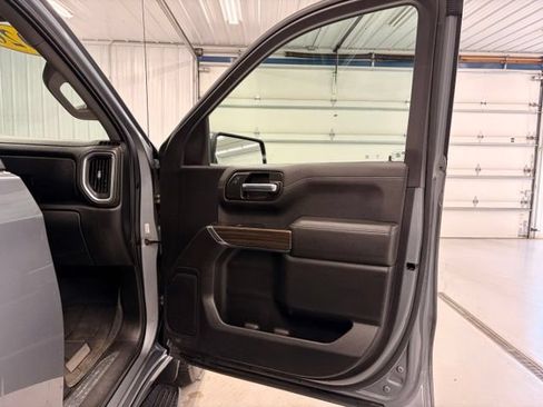 Used 2020 Chevrolet Silverado 1500 LT w/ True North Edition AWD/4WD image 10