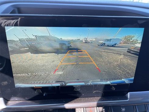 Used 2022 GMC Sierra 1500 SLT w/ Max Trailering Package image 17