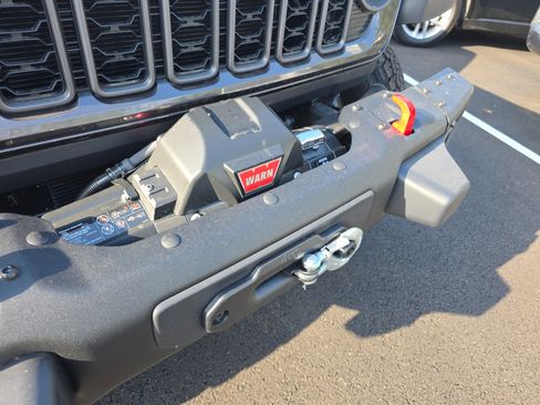 New 2025 Jeep Wrangler Unlimited Rubicon image 27