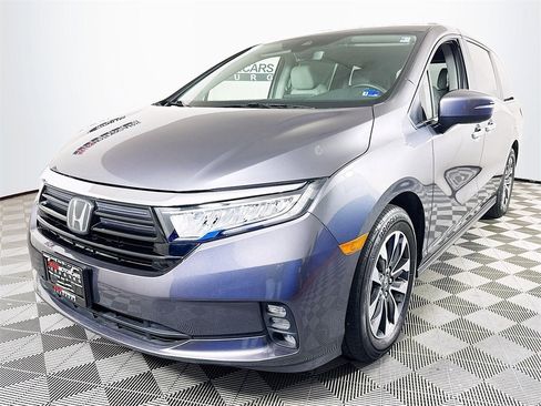 Used 2023 Honda Odyssey EX-L image 3