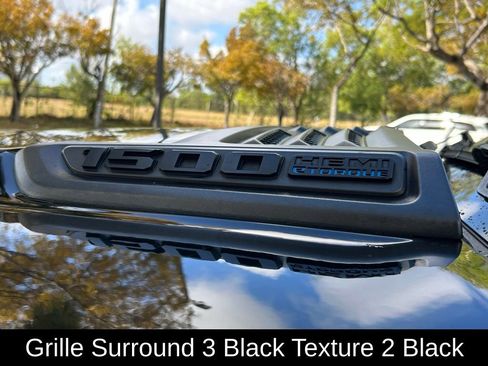 Certified 2022 RAM 1500 Laramie image 29