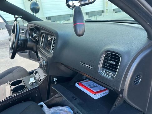 Used 2021 Dodge Charger Police image 24