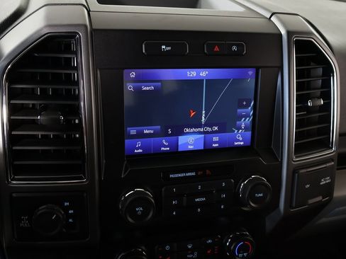 Used 2020 Ford F150 XLT w/ Equipment Group 302A Luxury image 7