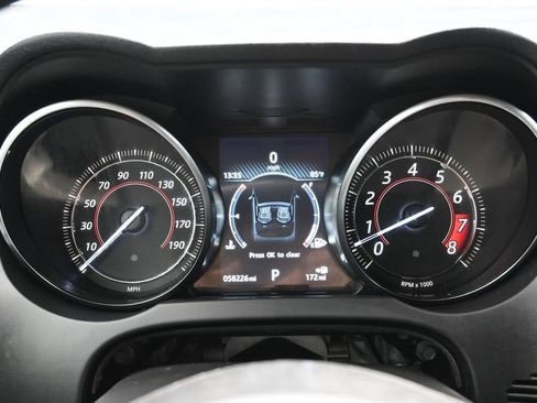 Used 2016 Jaguar F-TYPE Convertible RWD image 23