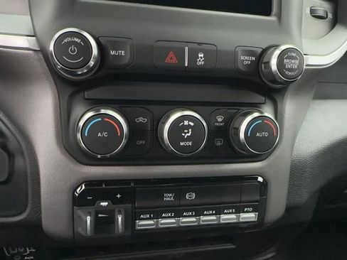 New 2023 RAM 4500 SLT w/ Quick Order Package 2YG SLT image 17