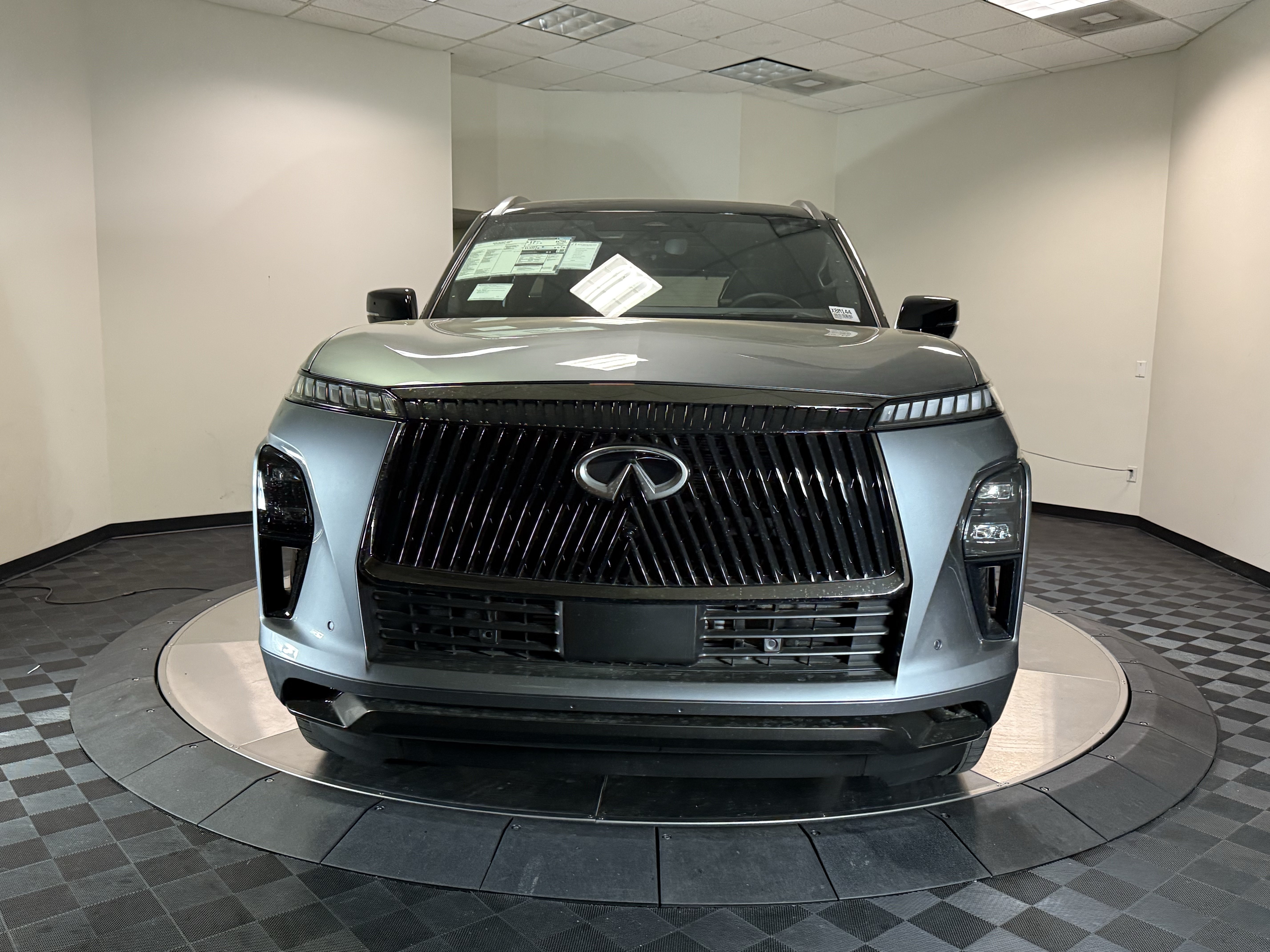 New 2026 INFINITI QX80 Autograph w/ Premium Cargo Package AWD/4WD image 2