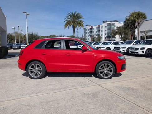 Used 2018 Audi Q3 2.0T Premium w/ Convenience Package image 4